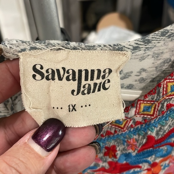 Savanna Jane cute top! - Picture 2 of 3